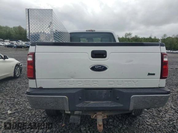 2015 Ford F-250 XLT z VIN 1FTBF2B60FEB66454, wystawiony jako Copart lot #55562555 z przebiegiem Nie podano mil oraz Szkoda całkowita • Salvage title. Historia ofert i sprzedaży dostępna na DreamBid. Obrazek 6.