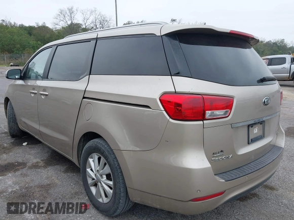 2016 Kia Sedona LX with VIN KNDMB5C16G6116730, listed as a IAAI auction lot 40953112 with 147,191 mi miles. Bid and sale history available at carsss.com. Image 3.