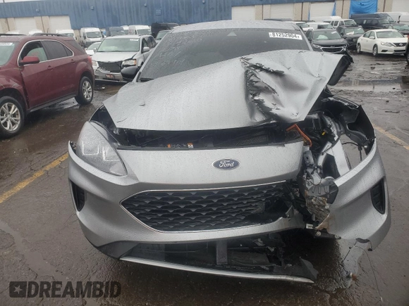 2022 Ford Escape SE with VIN 1FMCU9G61NUC02650, listed as a Copart auction lot 81252904 with Not provided miles and Non repairable. Bid and sale history available at DreamBid. Image 5.