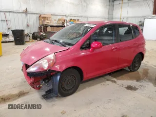 2008 Honda Fit z VIN JHMGD374X8S067099, wystawiony jako Copart lot #53904065 z przebiegiem 93 529 mil mil oraz Nie do naprawy • Non repairable. Historia ofert i sprzedaży dostępna na DreamBid. Obrazek 1.