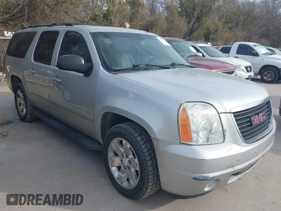 2007 GMC Yukon XL SLT with VIN 1GKFC16047R212196, listed as a IAAI auction lot 41737980 with 214,919 mi miles. Bid and sale history available at carsss.com. Image 1.