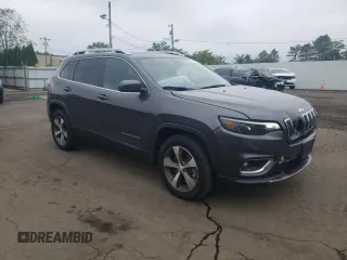2021 Jeep Cherokee Limited with VIN 1C4PJMDX5MD210666, listed as a Copart auction lot 61540965 with 67,233 mi miles and Salvage title. Bid and sale history available at DreamBid. Image 4.