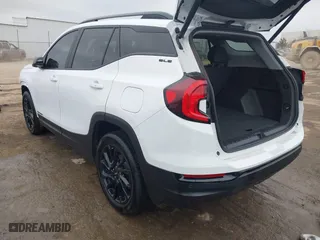2024 GMC Terrain SLE with VIN 3GKALMEG3RL114426, listed as a IAAI auction lot 41524538 with 31,551 mi miles. Bid and sale history available at carsss.com. Image 3.