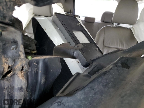 2015 Toyota Sienna XLE with VIN 5TDYK3DC7FS585748, listed as a Copart auction lot 55459495 with Not provided miles and Salvage title. Bid and sale history available at DreamBid. Image 10.