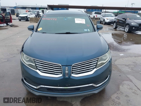 2016 Lincoln MKX Premiere z VIN 2LMTJ6JR6GBL55175, wystawiony jako IAAI lot #42166472 z przebiegiem 108 995 mil mil oraz . Historia ofert i sprzedaży dostępna na DreamBid. Obrazek 12.