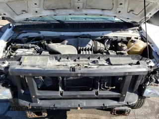 2009 Ford Econoline Cargo Commercial z VIN 1FTNE14W39DA39568, wystawiony jako Copart lot #51933035 z przebiegiem 129 590 mil mil oraz Szkoda całkowita • Salvage title. Historia ofert i sprzedaży dostępna na DreamBid. Obrazek 12.