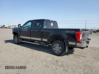 2017 Ford F-250 Lariat with VIN 1FT7W2B6XHEE59786, listed as a Copart auction lot 59812305 with 67,630 mi miles and Salvage title. Bid and sale history available at DreamBid. Image 2.