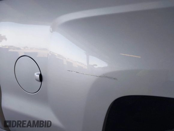 2014 Chevrolet Silverado 1500 LT with VIN 1GCRCREC0EZ110930, listed as a IAAI auction lot 42283317 with 179,628 mi miles and . Bid and sale history available at DreamBid. Image 6.