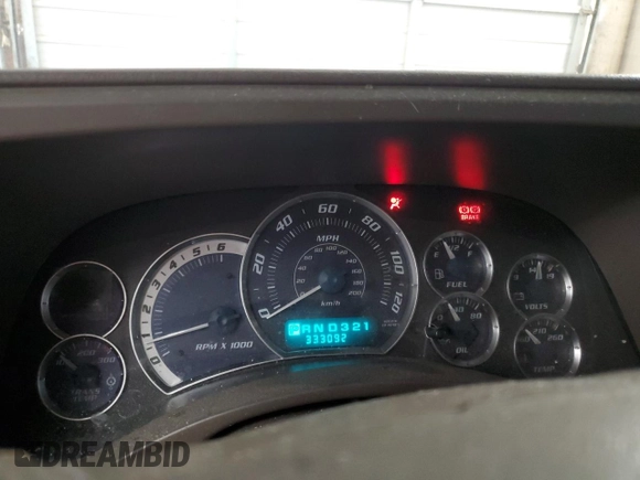 2002 Cadillac Escalade with VIN 1GYEK63N52R185858, listed as a Copart auction lot 54021155 with 333,092 mi miles and Salvage title. Bid and sale history available at DreamBid. Image 9.