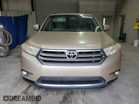 2012 Toyota Highlander Limited z VIN 5TDYK3EH8CS050319, wystawiony jako Copart lot #57393995 z przebiegiem 203 771 mil mil oraz Szkoda całkowita • Salvage title. Historia ofert i sprzedaży dostępna na DreamBid. Obrazek 5.