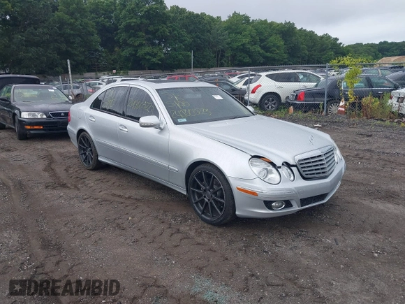 2007 Mercedes-Benz E 350 z VIN WDBUF56X87B133345, wystawiony jako IAAI lot #39859440 z przebiegiem Nie podano mil oraz . Historia ofert i sprzedaży dostępna na DreamBid. Obrazek 1.