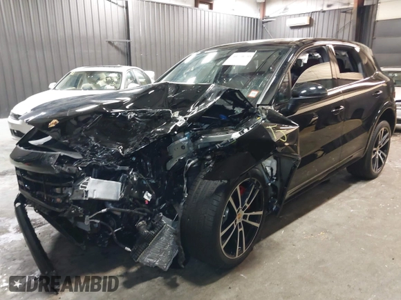 2024 Porsche Cayenne S с VIN WP1AL2AY3RDA32831, выставлен на аукционе IAAI как лот 40750798 с пробегом Не указан миль и . История ставок и продаж доступна на DreamBid. Изображение 2.