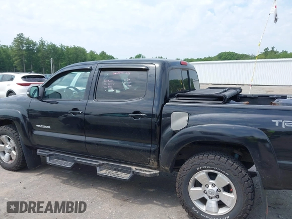 2013 Toyota Tacoma with VIN 3TMLU4EN4DM117239, listed as a IAAI auction lot 42494359 with 239,635 mi miles and . Bid and sale history available at DreamBid. Image 15.
