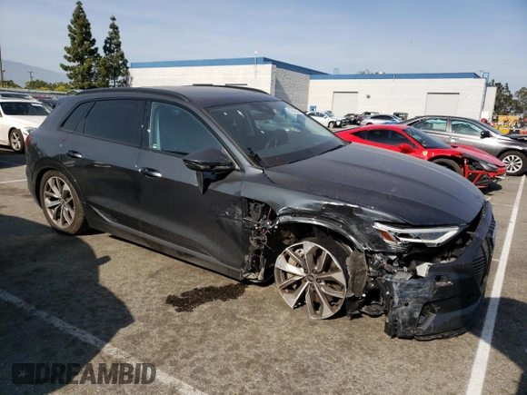 2021 Audi e-tron Premium Plus with VIN WA1LAAGE4MB027773, listed as a Copart auction lot 50399543 with 22,734 mi miles. Bid and sale history available at carsss.com. Image 4.