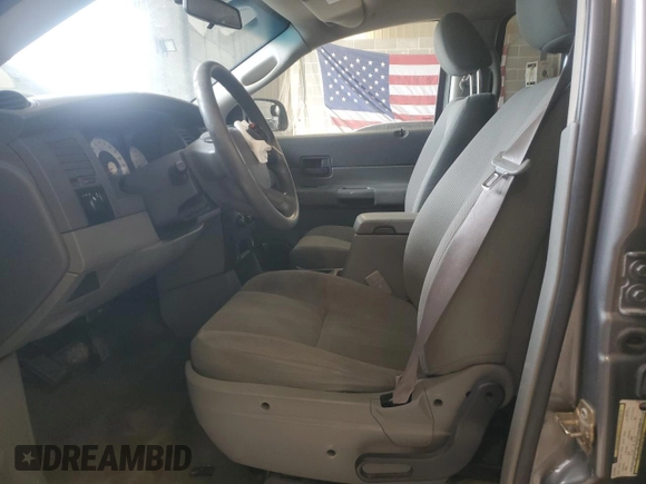 2005 Dodge Durango SXT с VIN 1D4HB38N15F574774, выставлен на аукционе Copart как лот 55855985 с пробегом 223 786 миль миль и Списание • Salvage title. История ставок и продаж доступна на DreamBid. Изображение 7.