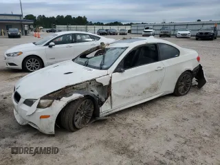 2010 BMW M3 z VIN WBSWD9C52AP362472, wystawiony jako Copart lot #61351084 z przebiegiem 107 325 mil mil oraz Szkoda całkowita • Salvage title. Historia ofert i sprzedaży dostępna na DreamBid. Obrazek 1.