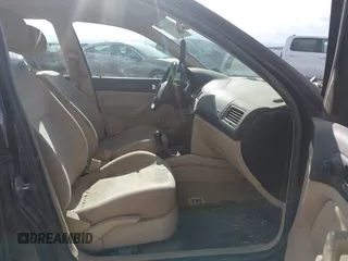 2000 Volkswagen Jetta GL z VIN 3VWRC29M0YM171403, wystawiony jako IAAI lot #42043392 z przebiegiem 237 218 mil mil oraz . Historia ofert i sprzedaży dostępna na DreamBid. Obrazek 5.