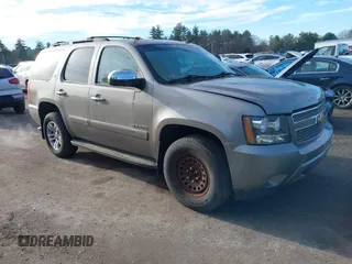 2012 Chevrolet Tahoe LTZ with VIN 1GNSKCE08CR289942, listed as a IAAI auction lot 41234109 with 160,813 mi miles and . Bid and sale history available at DreamBid. Image 1.