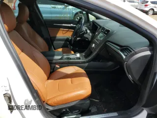 2019 Ford Fusion Hybrid Titanium with VIN 3FA6P0RU2KR255771, listed as a Copart auction lot 58183712 with 59,988 mi miles. Bid and sale history available at carsss.com. Image 5.