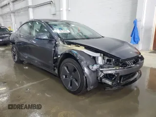 2023 Tesla Model 3 с VIN 5YJ3E1EA6PF655555, выставлен на аукционе Copart как лот 58616695 с пробегом 33 667 миль миль и Списание • Salvage title. История ставок и продаж доступна на DreamBid. Изображение 4.