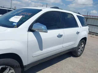 2016 GMC Acadia SLT with VIN 1GKKRRKD8GJ281959, listed as a IAAI auction lot 42052576 with 207,816 mi miles. Bid and sale history available at carsss.com. Image 14.