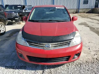 2011 Nissan Versa S z VIN 3N1BC1CP0BL420221, wystawiony jako Copart lot #52742945 z przebiegiem Nie podano mil oraz Szkoda całkowita • Salvage title. Historia ofert i sprzedaży dostępna na DreamBid. Obrazek 5.