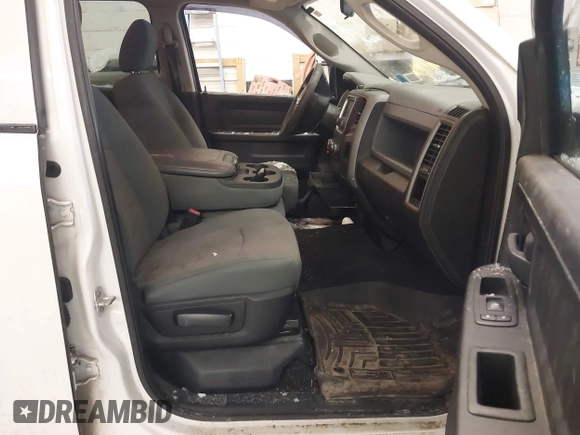 2017 Ram 1500 Express with VIN 1C6RR7FT9HS620148, listed as a IAAI auction lot 41565209 with 101,418 mi miles. Bid and sale history available at carsss.com. Image 5.