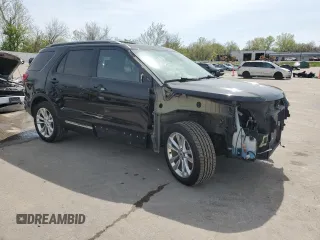 2018 Ford Explorer XLT z VIN 1FM5K7D88JGB97285, wystawiony jako Copart lot #53915735 z przebiegiem 116 397 mil mil oraz Czysty tytuł • Clean title. Historia ofert i sprzedaży dostępna na DreamBid. Obrazek 4.