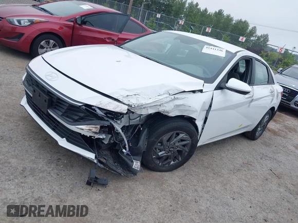 2024 Hyundai Elantra SEL z VIN KMHLM4DG6RU697014, wystawiony jako IAAI lot #42441346 z przebiegiem 28 771 mil mil oraz . Historia ofert i sprzedaży dostępna na DreamBid. Obrazek 2.