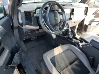 2022 Ford Bronco with VIN 1FMDE5CP1NLB22845, listed as a Copart auction lot 83613404 with 30,911 mi miles and Salvage title. Bid and sale history available at DreamBid. Image 8.