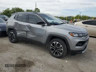 2022 Jeep Compass High Altitude z VIN 3C4NJDCBXNT107378, wystawiony jako Copart lot #56482955 z przebiegiem 23 811 mil mil oraz Szkoda całkowita • Salvage title. Historia ofert i sprzedaży dostępna na DreamBid. Obrazek 4.