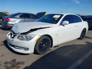2013 BMW 3 Series 335i with VIN WBADX7C52DJ589093, listed as a IAAI auction lot 42159570 with 107,924 mi miles and . Bid and sale history available at DreamBid. Image 16.