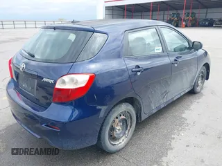 2010 Toyota Matrix z VIN 2T1KU4EE2AC491753, wystawiony jako IAAI lot #42179480 z przebiegiem 282 014 mil mil oraz . Historia ofert i sprzedaży dostępna na DreamBid. Obrazek 4.