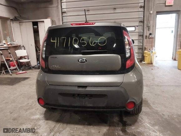 2016 Kia Soul with VIN KNDJN2A26G7289579, listed as a IAAI auction lot 41710560 with NaN miles. Bid and sale history available at carsss.com. Image 17.