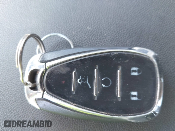 2019 Chevrolet Equinox LT with VIN 3GNAXLEX5KS634124, listed as a IAAI auction lot 42037796 with 88,067 mi miles and . Bid and sale history available at DreamBid. Image 11.