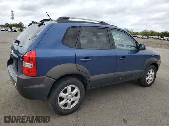 2005 Hyundai Tucson GLS with VIN KM8JN12D75U136620, listed as a Copart auction lot 73579764 with 63,305 mi miles and Salvage Title. Bid and sale history available at carsss.com. Image 3.