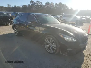 2016 Infiniti Q70 z VIN JN1BY1APXGM220187, wystawiony jako Copart lot #49458635 z przebiegiem 103 529 mil mil oraz Szkoda całkowita • Salvage title. Historia ofert i sprzedaży dostępna na DreamBid. Obrazek 4.