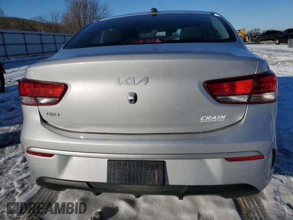 2022 Kia Rio LX with VIN 3KPA24AD2NE488549, listed as a Copart auction lot 88249595 with 36,740 mi miles and Salvage Title. Bid and sale history available at carsss.com. Image 6.