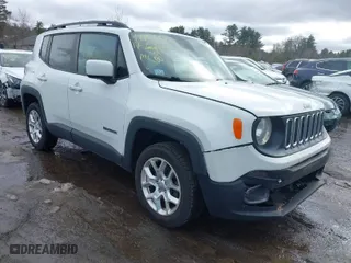 2017 Jeep Renegade Latitude with VIN ZACCJBBB2HPF77848, listed as a IAAI auction lot 41720643 with 145,308 mi miles. Bid and sale history available at carsss.com. Image 1.