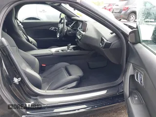 2020 BMW Z4 sDrive30i с VIN WBAHF3C06LWW54465, выставлен на аукционе IAAI как лот 42086908 с пробегом 22 494 миль миль и . История ставок и продаж доступна на DreamBid. Изображение 5.