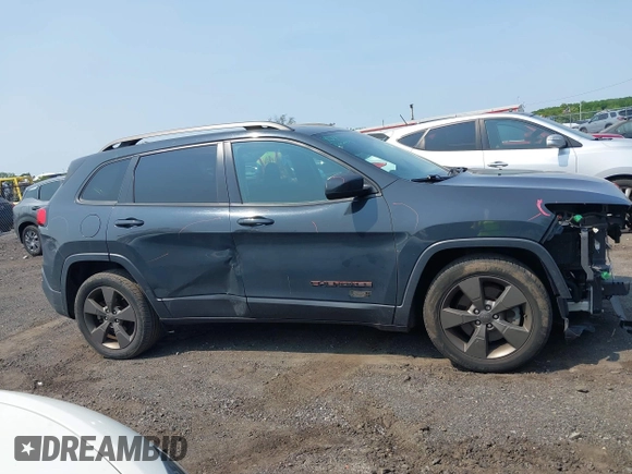2017 Jeep Cherokee Latitude с VIN 1C4PJLCB7HW507397, выставлен на аукционе IAAI как лот 42382161 с пробегом 87 359 миль миль и . История ставок и продаж доступна на DreamBid. Изображение 13.