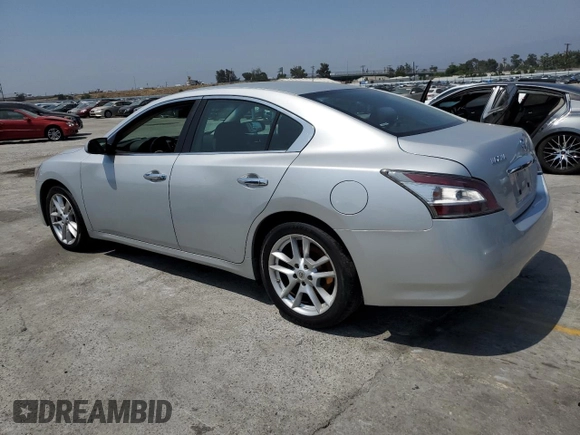 2013 Nissan Maxima S z VIN 1N4AA5AP3DC835028, wystawiony jako Copart lot #60489005 z przebiegiem 154 962 mil mil oraz Czysty tytuł • Clean title. Historia ofert i sprzedaży dostępna na DreamBid. Obrazek 2.