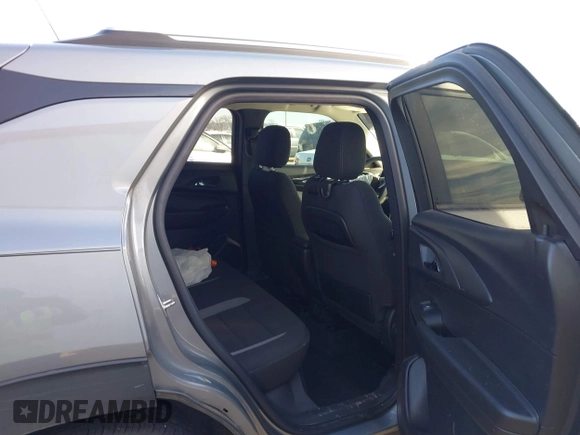 2024 Chevrolet TrailBlazer LT with VIN KL79MPSL9RB117067, listed as a IAAI auction lot 41646655 with 37,713 mi miles and . Bid and sale history available at DreamBid. Image 8.