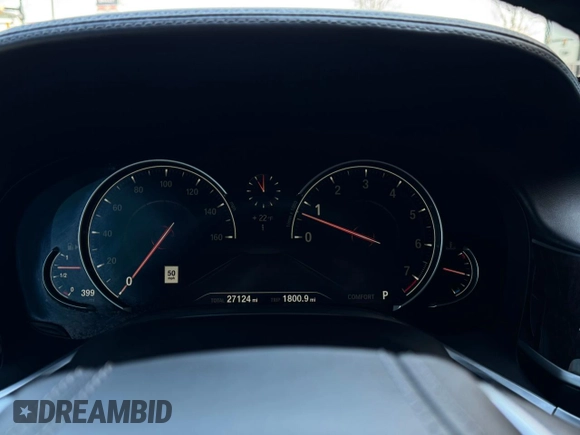 2017 BMW 7 Series 750i с VIN WBA7F0C31HGM21647, выставлен на аукционе Copart как лот 48763345 с пробегом 27 590 миль миль и Чистый • Clean title. История ставок и продаж доступна на DreamBid. Изображение 8.