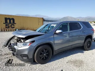 2018 Chevrolet Traverse LS z VIN 1GNERFKW5JJ121416, wystawiony jako Copart lot #57863865 z przebiegiem 54 919 mil mil oraz Szkoda całkowita • Salvage title. Historia ofert i sprzedaży dostępna na DreamBid. Obrazek 1.