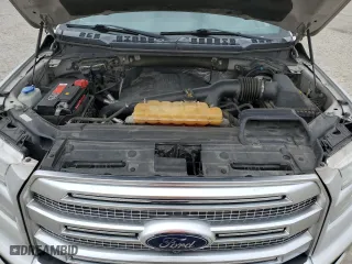2015 Ford F-150 XLT w/HD Payload Pkg with VIN 1FTFW1EG3FFC28424, listed as a Copart auction lot 48205035 with 267,354 mi miles and Clean Title. Bid and sale history available at carsss.com. Image 11.