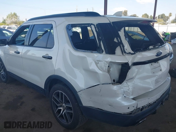 2016 Ford Explorer Sport with VIN 1FM5K8GT4GGB87268, listed as a IAAI auction lot 41894078 with 140,877 mi miles and . Bid and sale history available at carsss.com. Image 3.