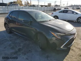 2021 Toyota Corolla Hatchback XSE with VIN JTNC4MBEXM3137464, listed as a Copart auction lot 44084395 with 39,569 mi miles and Salvage Title. Bid and sale history available at carsss.com. Image 4.