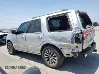 2017 Lincoln Navigator Select z VIN 5LMJJ2JT8HEL05565, wystawiony jako Copart lot #59997085 z przebiegiem 101 357 mil mil oraz Szkoda całkowita • Salvage title. Historia ofert i sprzedaży dostępna na DreamBid. Obrazek 2.