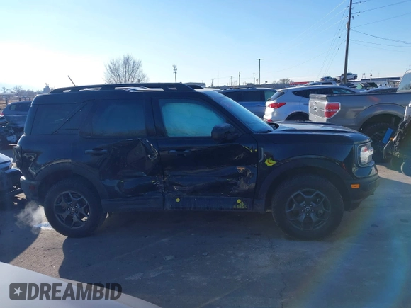 2021 Ford Bronco Sport Badlands z VIN 3FMCR9D92MRB30167, wystawiony jako IAAI lot #41313354 z przebiegiem 53 367 mil mil oraz . Historia ofert i sprzedaży dostępna na DreamBid. Obrazek 13.